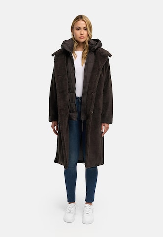 NAVAHOO Winter coat in Brown: front