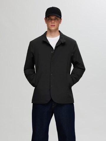 SELECTED HOMME Tussenjas in Zwart: voorkant