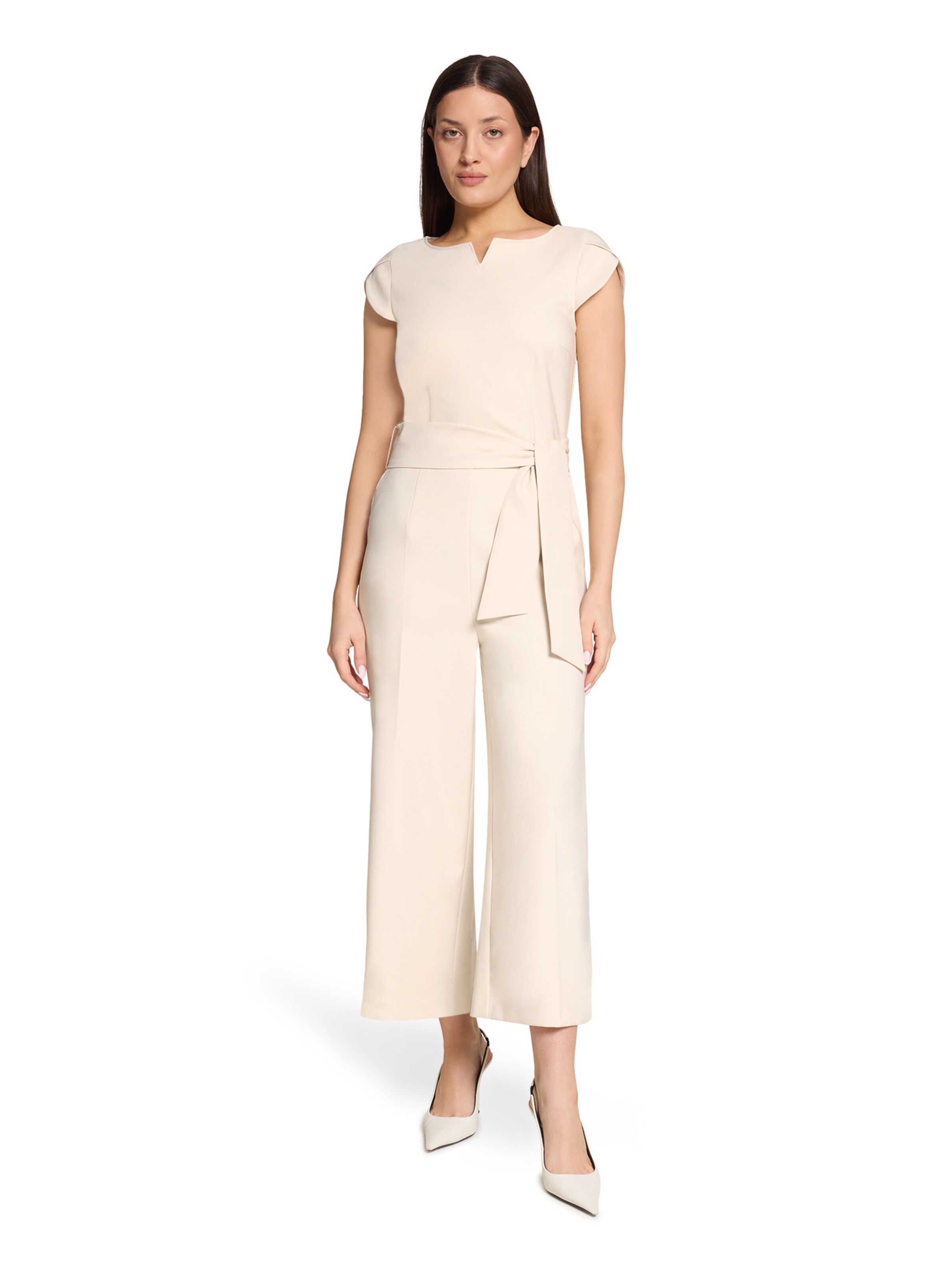Betty Barclay Jumpsuit in Beige: front