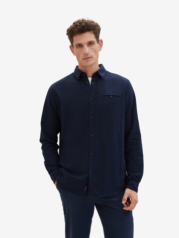 Coupe regular Chemise TOM TAILOR en bleu : devant