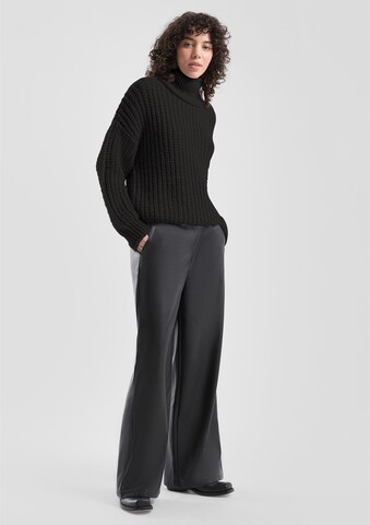 QS Pullover in Schwarz