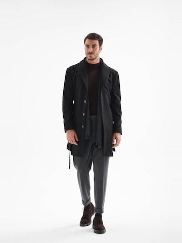 Cappotto di mezza stagione di Antioch in nero: frontale