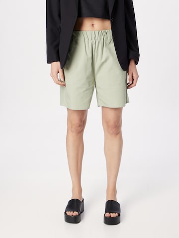 Regular Pantalon 'RILA' MELAWEAR en vert : devant