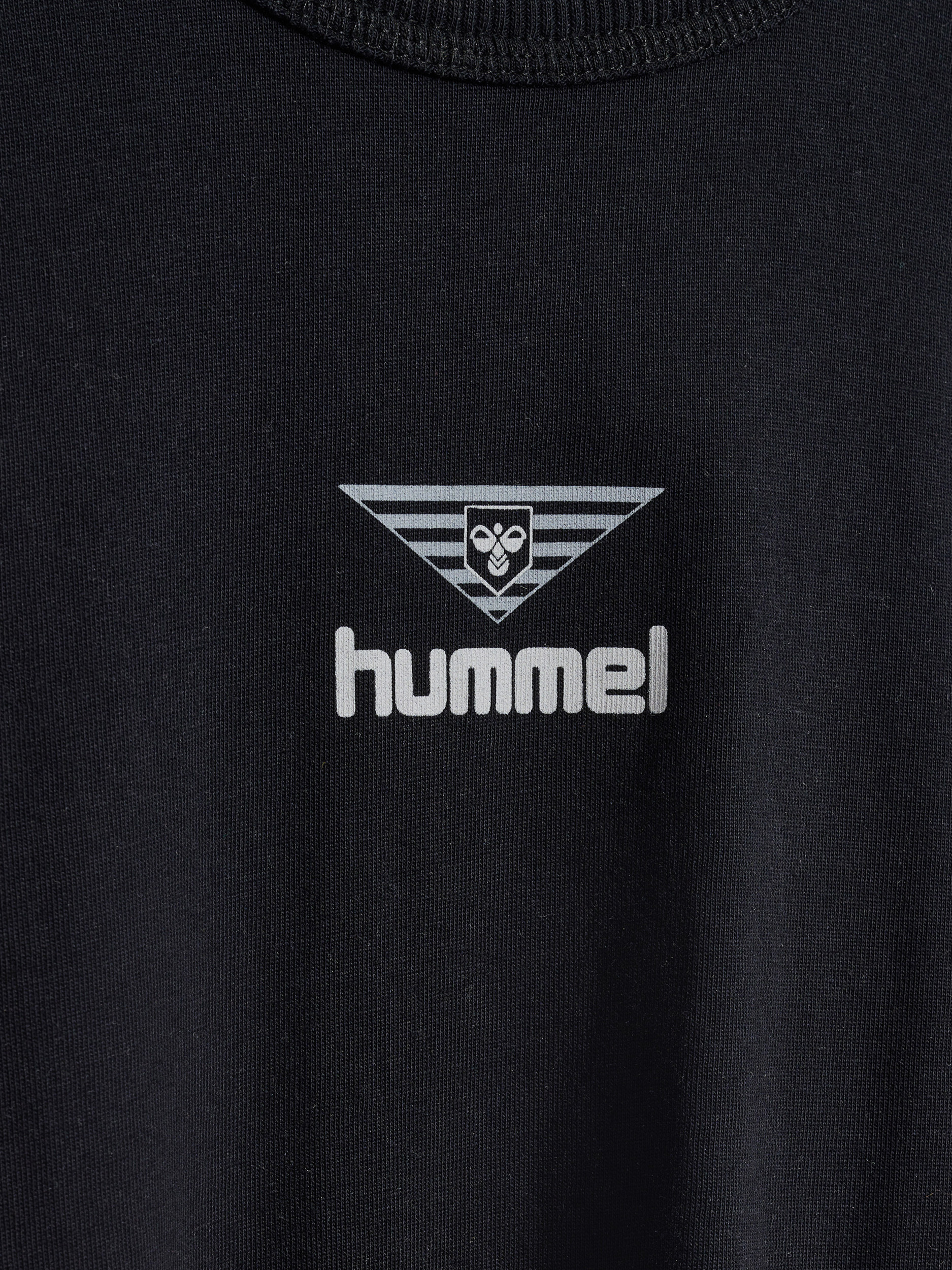 Hummel T-Shirt HIVE WADE in Schwarz 