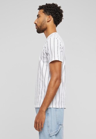 Karl Kani Shirt 'Essential' in Wit