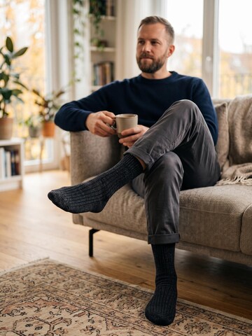 sockenkauf24 Skarpety 'Norweger Wollsocken' w kolorze czarny