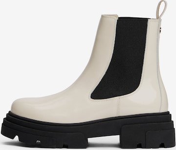 TOMMY HILFIGER Chelsea boots in White: front