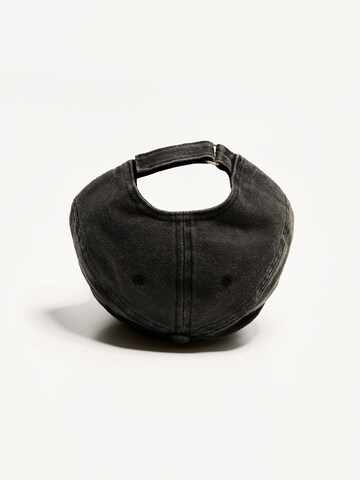 Casquette Bershka en noir