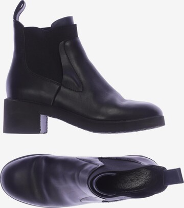 CAMPER Dress Boots in 37 in Black: front