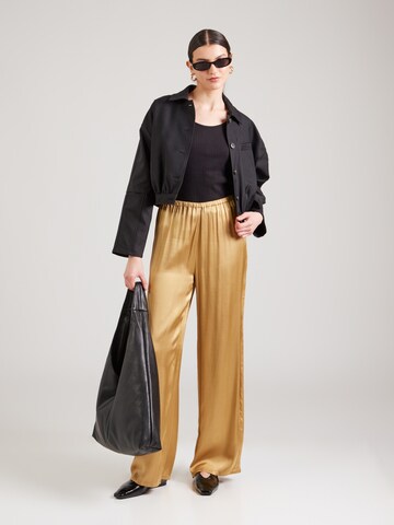 Top 'JDYSALSA' di JDY in nero