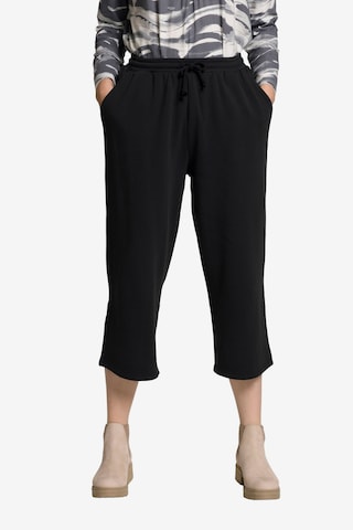 Loosefit Pantalon Ulla Popken en noir : devant