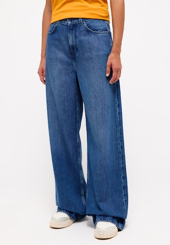 MUSTANG Wide leg Jeans ' Luise ' in Blue: front