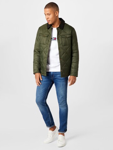 Barbour Tussenjas in Groen