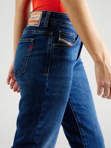 Loosefit Jean '1989 D-MINE' DIESEL en bleu