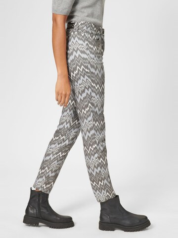 Regular Jean MADELEINE en gris