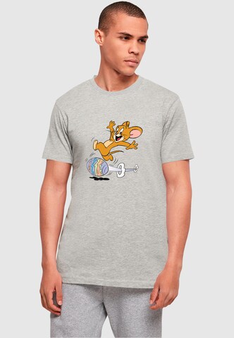 ABSOLUTE CULT T-Shirt 'Tom and Jerry - Egg Run' in Grau: predná strana