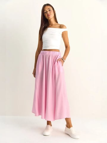 Jupe Bianco Lucci en rose : devant