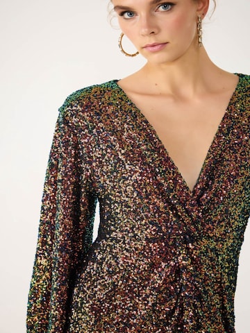 No Matter What Kleid in Mischfarben