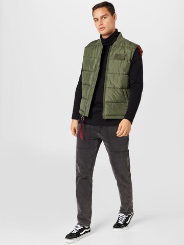 ALPHA INDUSTRIES Liivi värissä vihreä