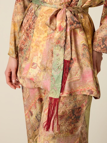 Kimono di oltre in beige