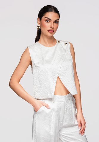 Ombre Top in White: front