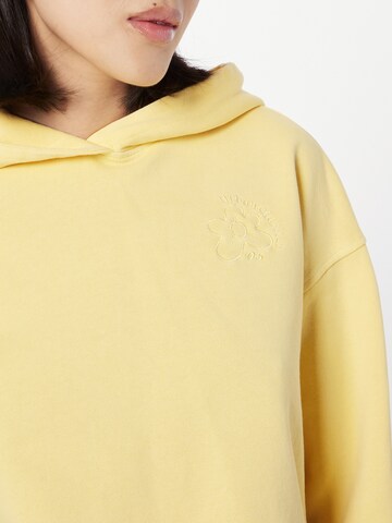 Urban Classics Sweatshirt in Yellow