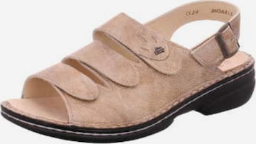Finn Comfort Sandals in Beige: front