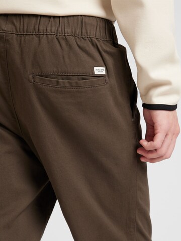 JACK & JONES Tapered Pants 'JPSTGORDON JJDAVE' in Brown