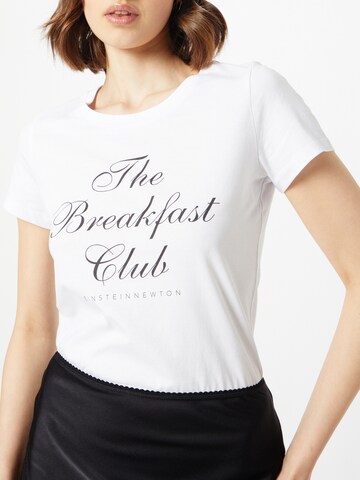 Tricou 'Breakfast Club' de la EINSTEIN & NEWTON pe alb