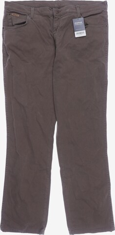 WRANGLER Jeans in 40 in Brown: front