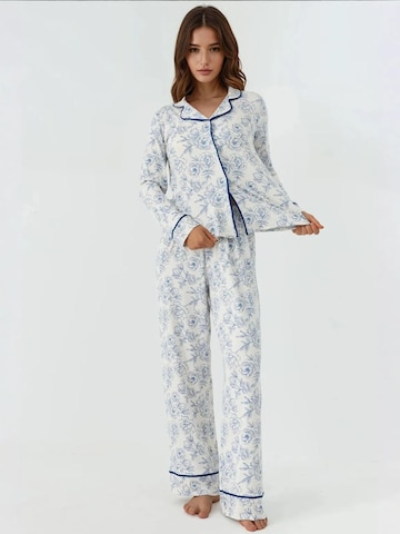 Hiccup Pyjama in Wit