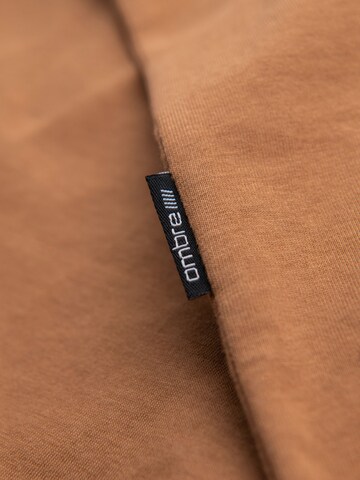 Ombre - Camiseta en marrón