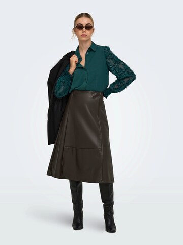 ONLY - Blusa 'ONLMETTE' en verde
