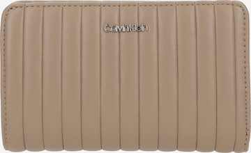 pilka Calvin Klein Piniginė: priekis