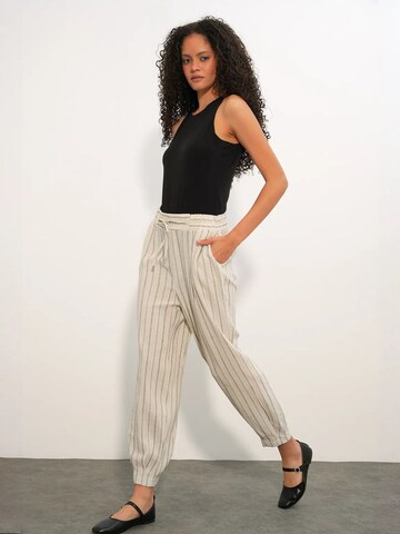 Effilé Pantalon Bigdart en beige