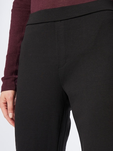 Fransa Normalny krój Spodnie 'Blazer' w kolorze czarny