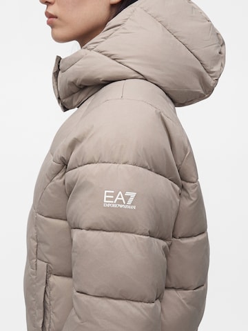 EA7 Emporio Armani Χειμερινό μπουφάν σε γκρι