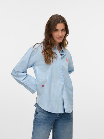 Camicia da donna 'VMCHARLOTTE' di VERO MODA in blu: frontale