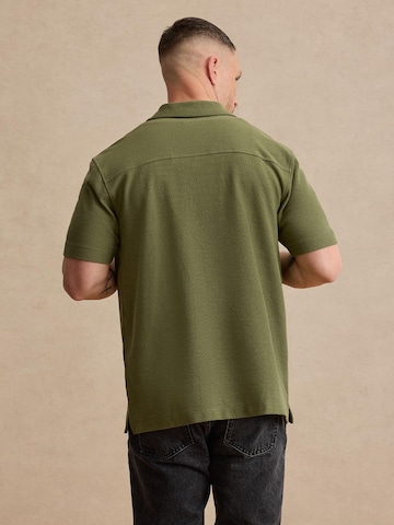 DAN FOX APPAREL - Ajuste regular Camisa 'Leon' en verde