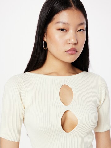 Pullover di GLAMOROUS in beige
