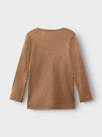 T-Shirt NAME IT en marron