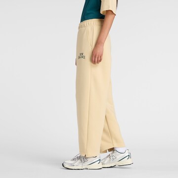 new balance Baggy Sportbroek 'Trackside Fleece Barrel Pant' in Beige