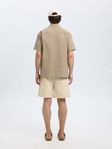 SELECTED HOMME Comfort Fit Πουκάμισο 'SLHAce' σε μπεζ