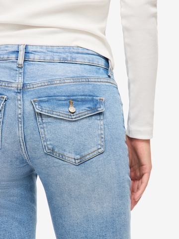 Noisy may Flared Jeans 'NMREMI' in Blauw