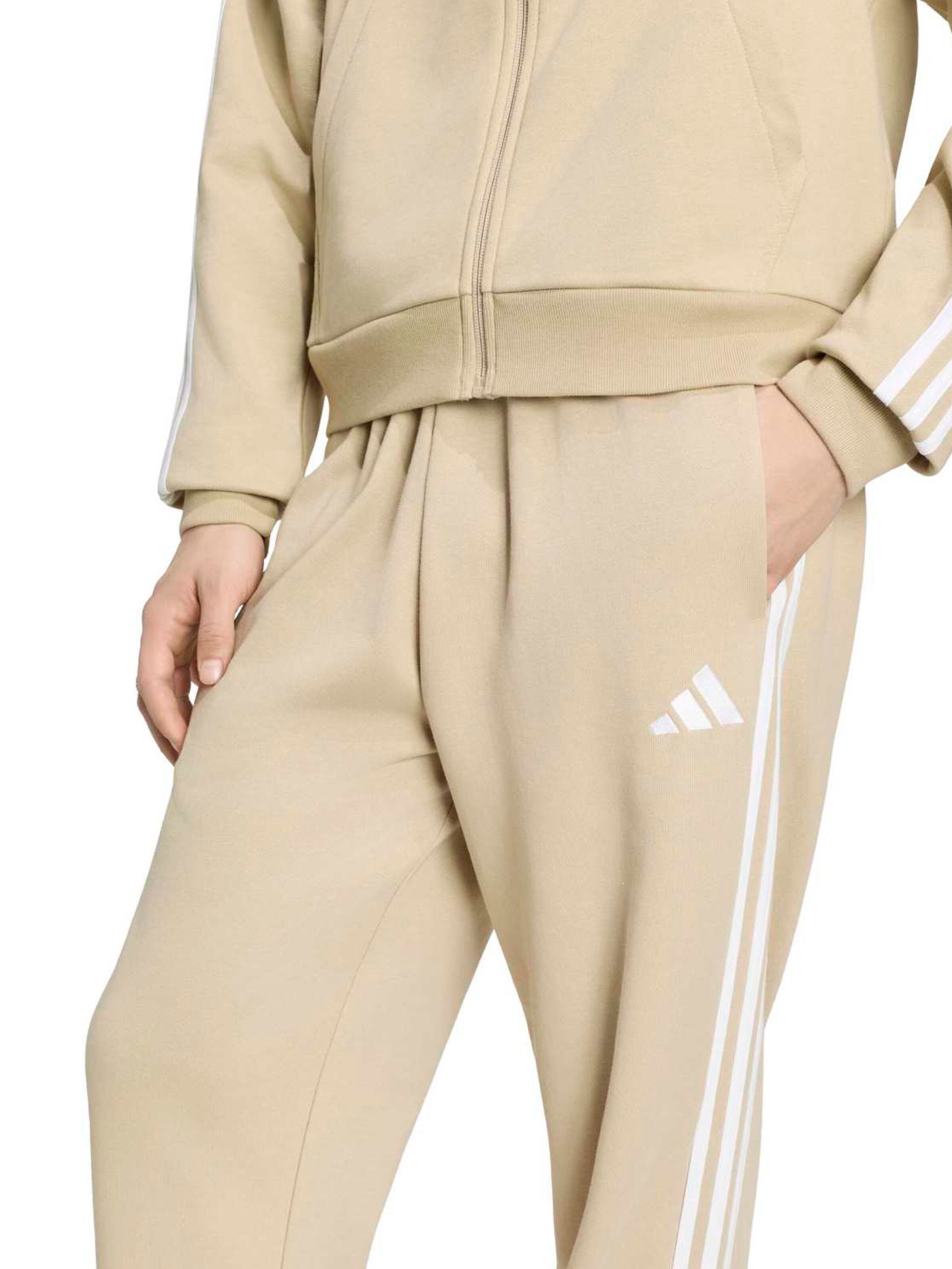 ADIDAS SPORTSWEAR Tapered Παντελόνι φόρμας σε πράσινο