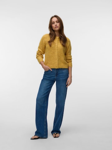 VERO MODA Neuletakki 'VMNOvah' värissä keltainen