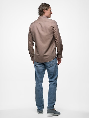 Vercate Slim Fit Businesshemd 'No. 35'‌‌‌‌‌‌‌ in Braun