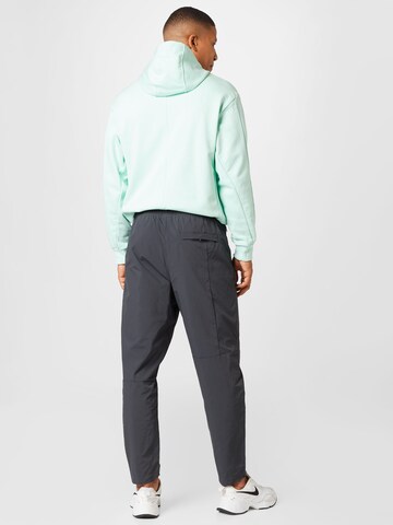 Nike Sportswear Normální Kalhoty – šedá