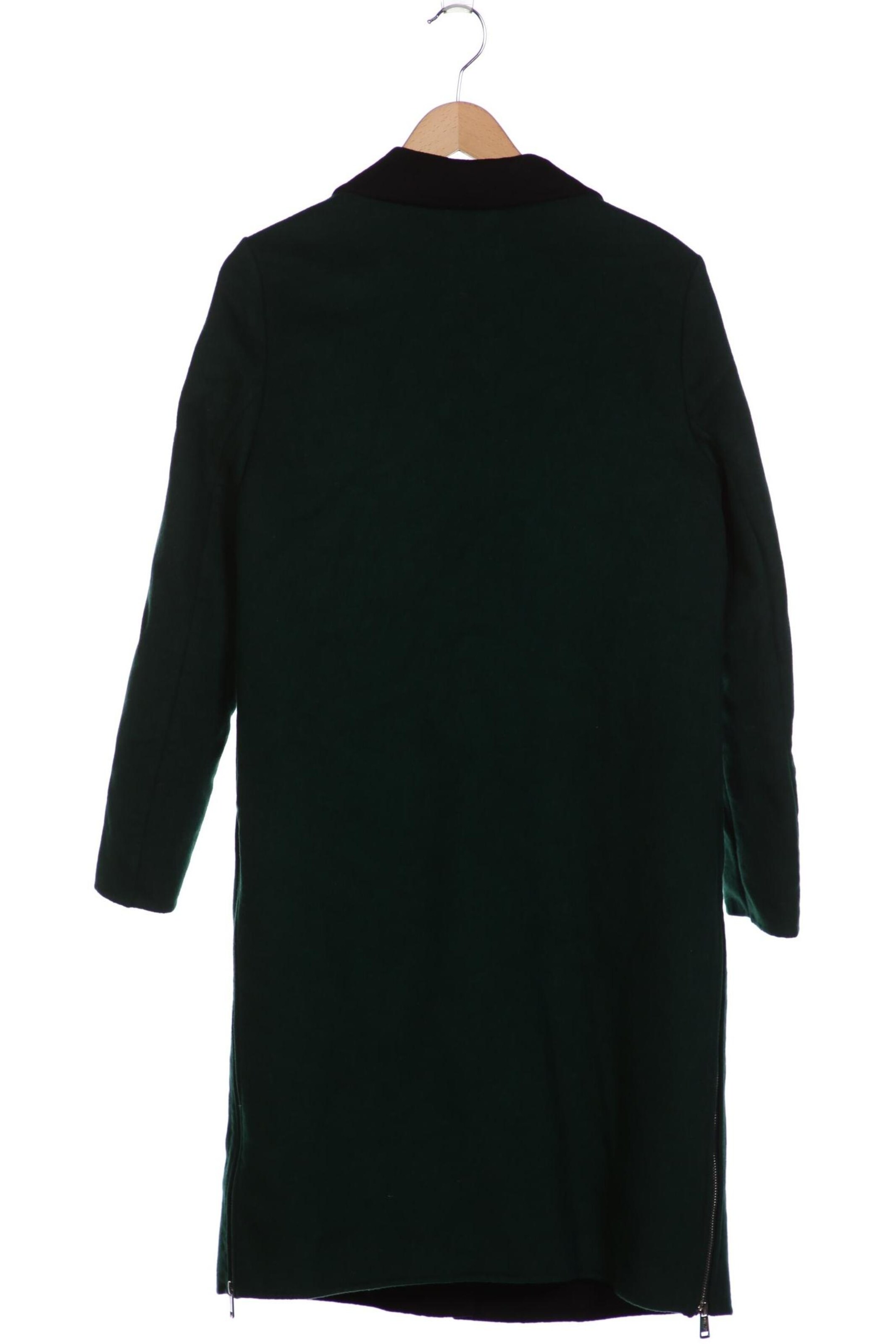 GUESS Jacket & Coat in M in Green