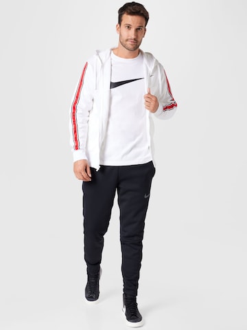 Maglietta di Nike Sportswear in bianco